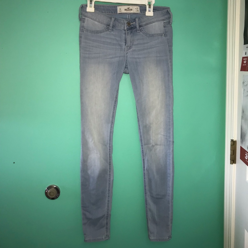 Hollister Light-Wash Jeans
